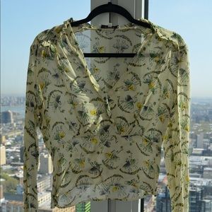 Long sleeve top to be worn all year long